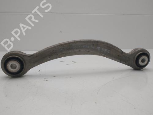 Højre bagtil bærearm Højre bagtil bærearm MERCEDES-BENZ C-CLASS (W205) C 200 (205.042) (184 hp) 35905707 35905707