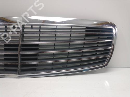 Grille MERCEDES-BENZ E-CLASS (W211) E 220 CDI (211.008) | BP9212301C40 
