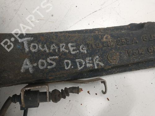 Right front steering knuckle VW TOUAREG (7LA, 7L6, 7L7) | BP31068417M26