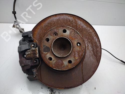 Used Right front steering knuckle BMW 5 (E60) 520 i (170 hp) 22431092