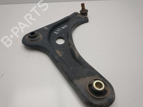 Used Right front suspension arm CITROËN C3 III (SX) 1.5 BlueHDi 100 (SXYHYP, SXYHTU) (102 hp) 32088576