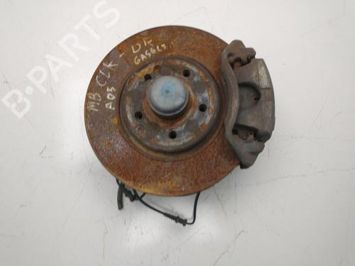 Used Right front steering knuckle MERCEDES-BENZ CLK Convertible (A209) CLK 200 Kompressor (209.442) (163 hp) 31035078