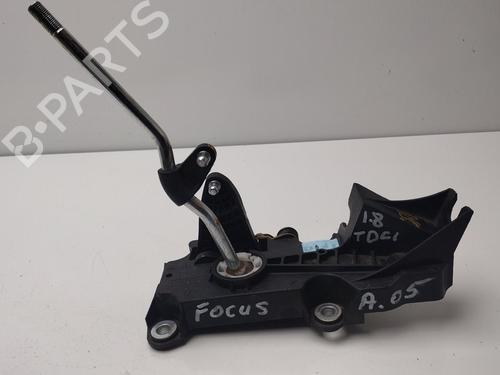 Palanca de cambios FORD FOCUS II (DA_, HCP, DP) [2004-2013]  32340040