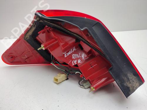 Feu arrière droit TOYOTA RAV 4 III (_A3_) 2.0 4WD (ACA30_, ACA30R) | BP30886942C35