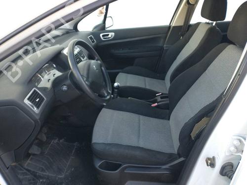 Starter PEUGEOT 307 (3A/C) 1.6 HDi | BP30615995M8