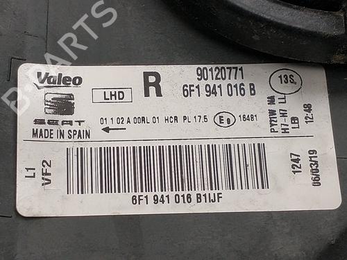 Right headlight SEAT IBIZA V (KJ1, KJG)  | BP29437186C29 