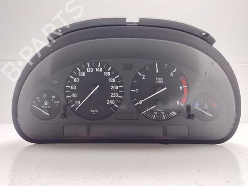 Cockpit BMW 5 (E39) 530 d (184 hp) 31158851