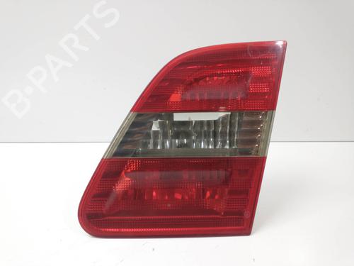 Used Right tailgate light MERCEDES-BENZ B-CLASS Sports Tourer (W245) B 200 (245.233) (136 hp) 8610480