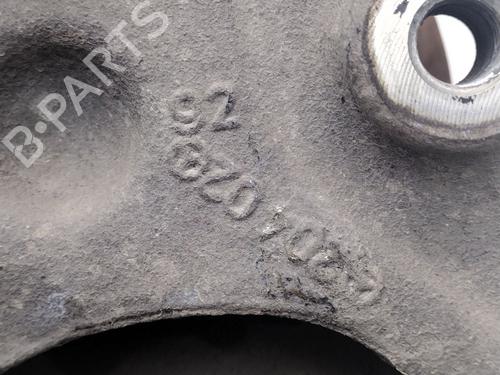 Right front steering knuckle MERCEDES-BENZ C-CLASS (W204) C 180 CDI (204.000) | BP22702310M26