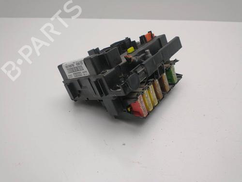 Fuse box PEUGEOT 206+ (2L_, 2M_) 1.4 HDi eco 70 | BP22405841E1 