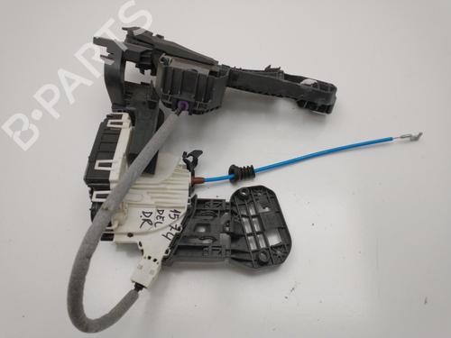 Used Front right lock MERCEDES-BENZ GLA-CLASS (X156) GLA 180 (156.942) (122 hp) 23781055