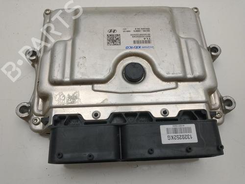 Used Engine control unit (ECU) HYUNDAI TUCSON (TL, TLE) 1.6 GDi (132 hp) 28728384