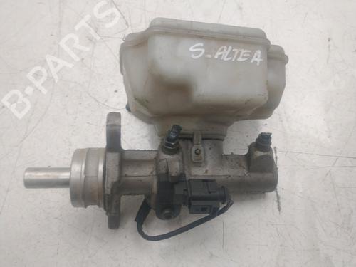Used Brake master cylinder Brake master cylinder SEAT ALTEA (5P1) [2004-2015] 35738065 35738065