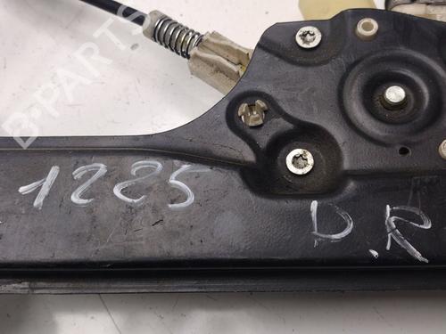 Front right window mechanism BMW 5 (E60) 525 d | BP32721869C23 - Image 4