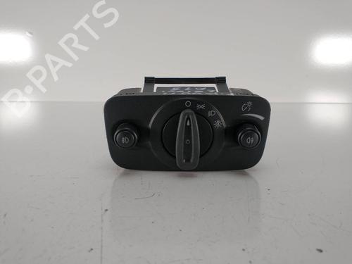 Headlight switch FORD KUGA I [2008-2012]null AV6T13A024EC | AV6T13A024EC | 10099414 |