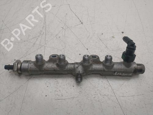 Used Injection rail Injection rail 39597719 39597719