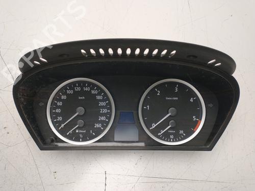 Used Instrument cluster Instrument cluster BMW 5 Touring (E61) 520 d (163 hp) 33799002 33799002
