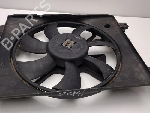 Used Radiator fan Radiator fan 32073836 32073836