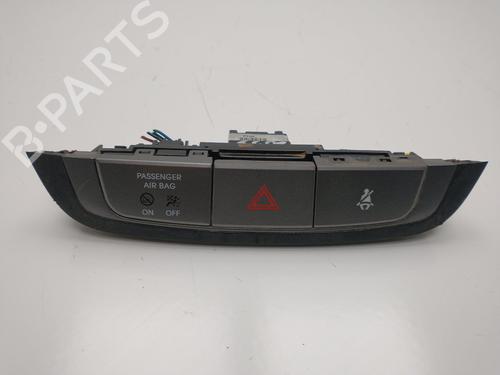 Warnblinkschalter für HYUNDAI ix35 (LM, EL, ELH) [2009-2016]  31706395