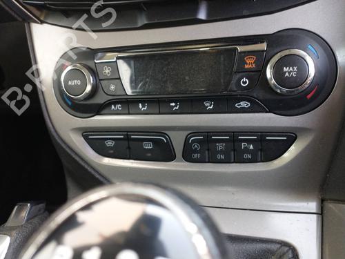 Used Climate control FORD FOCUS III Turnier 1.0 EcoBoost (125 hp) 10208851
