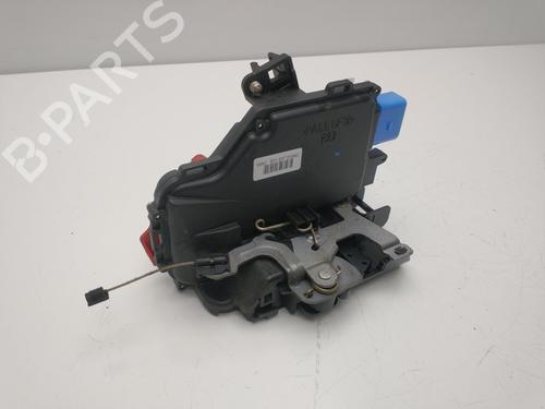 Serrure avant droite VW GOLF V (1K1) [2003-2010]  23229478