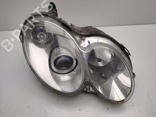 Used Right headlight MERCEDES-BENZ CLK (C208) [1997-2003]  29856234