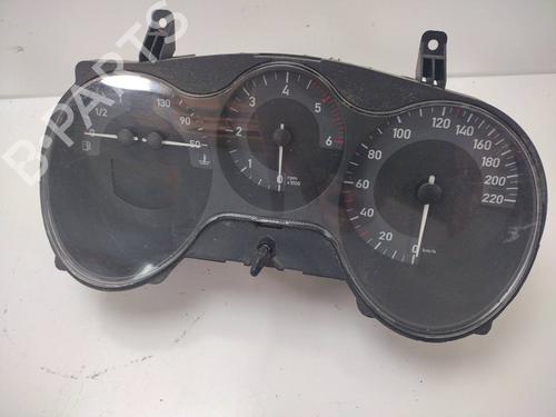 Used Instrument cluster SEAT LEON (1P1) 1.9 TDI (105 hp) 17521812