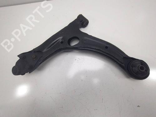 Right front suspension arm TOYOTA VERSO (_R2_) 2.2 D-4D (AUR21_, AUR21R) | BP11424268M13 