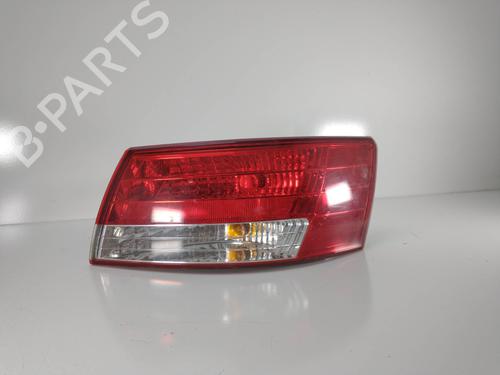 Used Right taillight HYUNDAI SONATA V (NF) 2.0 CRDi (140 hp) 10157691