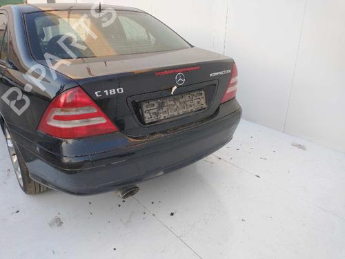 Right front steering knuckle MERCEDES-BENZ C-CLASS (W203) C 180 Kompressor (203.046) | BP8231825M26 