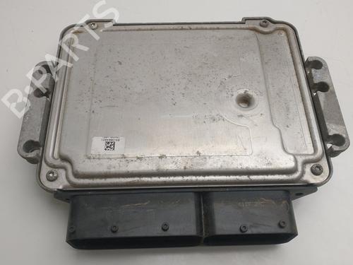 Engine control unit (ECU) FIAT BRAVO II (198_) 1.9 D Multijet (198AXC1B) | BP31753367M57