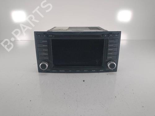 Used Radio VW TOURAN (1T1, 1T2) [2003-2010]  11505262