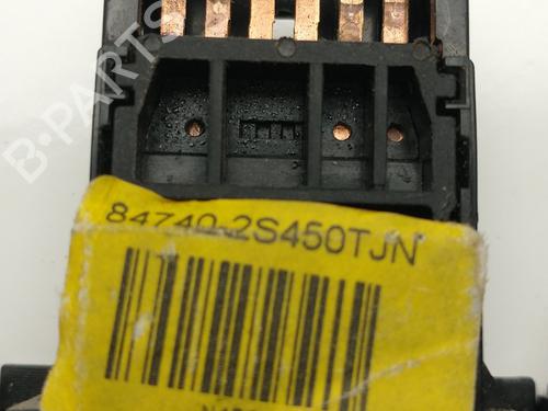 Warning switch HYUNDAI ix35 (LM, EL, ELH) | BP31706395I22