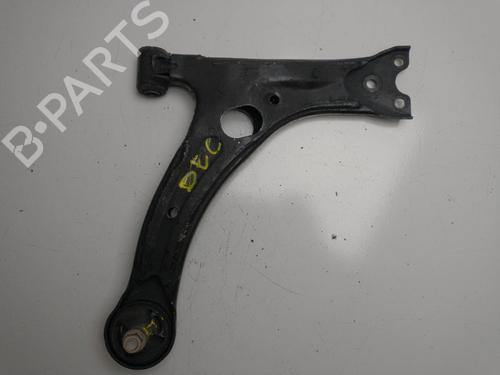 Left front suspension arm TOYOTA COROLLA (_E12_) 2.0 D-4D (CDE120R, CDE120L_) | BP15525856M12 