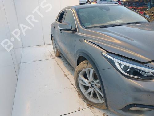 Hood INFINITI Q30 1.6 | BP30837887C1