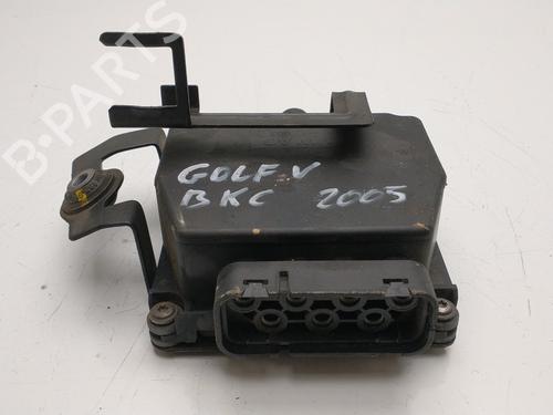 Used Electronic sensor Electronic sensor VW GOLF V (1K1) 1.9 TDI (90 hp) 33552959 33552959