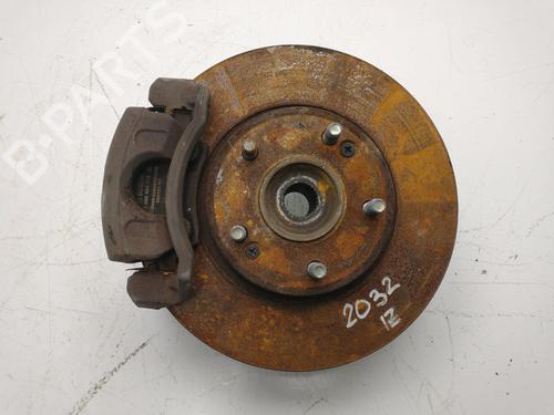 Used Left front steering knuckle HYUNDAI i30 Estate (GD) 1.4 (99 hp) 31127638