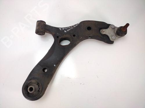 Right front suspension arm TOYOTA AURIS (_E18_)  | BP17124818M13 