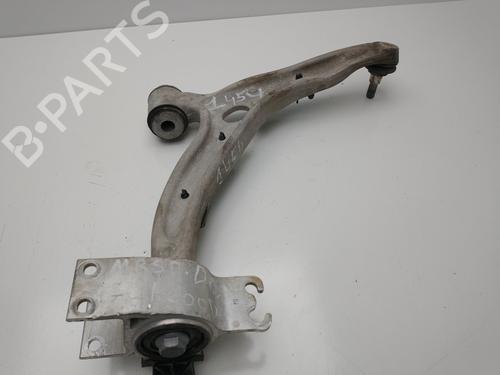 Used Right front suspension arm MERCEDES-BENZ GLA-CLASS (X156) GLA 200 CDI / d (156.908) (136 hp) 32118477