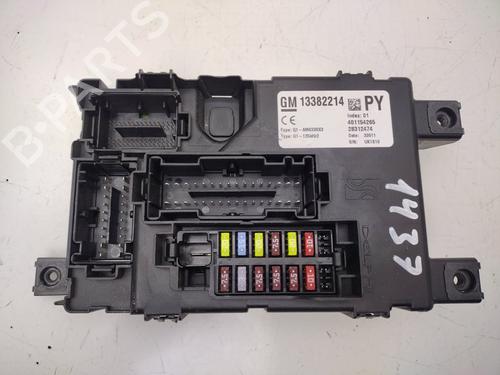 Used Fuse box OPEL CORSA D (S07) [2006-2015]  23534147