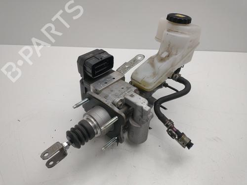 Used Servo brake TOYOTA COROLLA Hatchback (_E21_, _EA1_, _EH1_) [2018-2025]  30845796