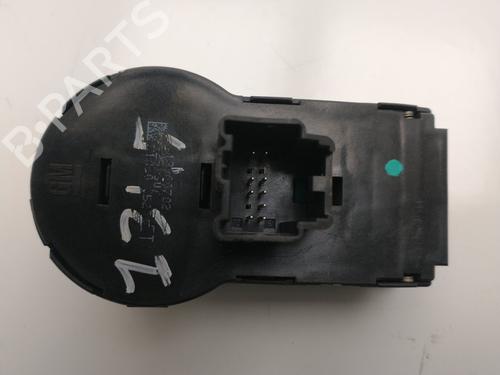 Headlight switch OPEL INSIGNIA A (G09) 2.0 CDTI (68) | BP31916627I24