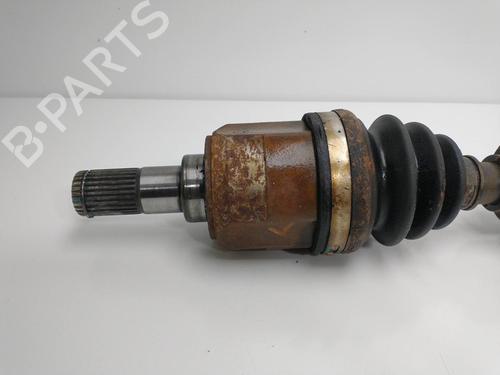 Left front driveshaft HYUNDAI i30 Estate (GD) 1.6 CRDi | BP17096804M38 