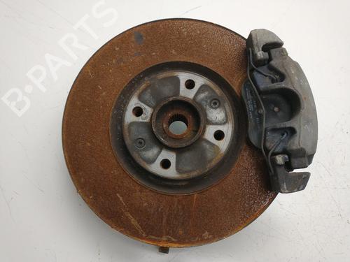 Used Right front steering knuckle PEUGEOT 5008 II (MC_, MJ_, MR_, M4_) [2016-2026]  32348841