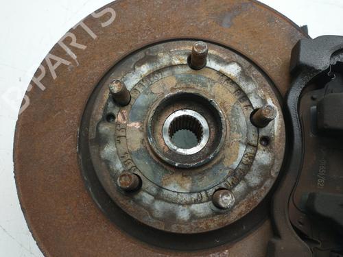 Right front steering knuckle TOYOTA COROLLA Verso (_E12_) 2.0 D-4D (CDE120_, CDE120R) | BP32345679M26