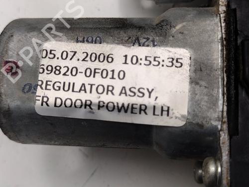 Fensterheber links vorne TOYOTA COROLLA Verso (ZER_, ZZE12_, R1_) 1.8 (ZNR11_, ZNR11R) | BP30935781C22