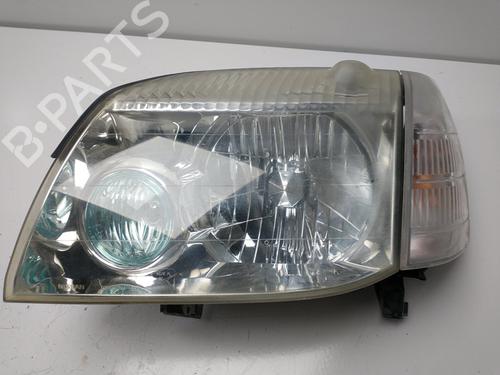 Used Left headlight NISSAN X-TRAIL I (T30) [2001-2013]  24452599