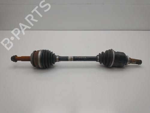 Aandrijfas links voor TOYOTA AURIS (_E18_) 1.2 (NRE185_, NRE185R) (116 hp) 30649501