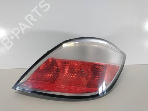Used Right taillight OPEL ASTRA H (A04) [2004-2014]  7508271