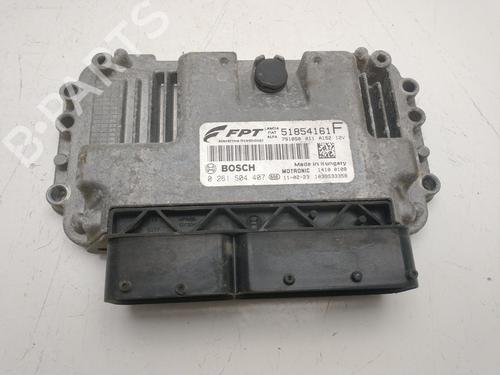Used Engine control unit (ECU) Engine control unit (ECU) ALFA ROMEO MITO (955_) 1.6 JTDM (955AXC1B) (120 hp) 33818254 33818254